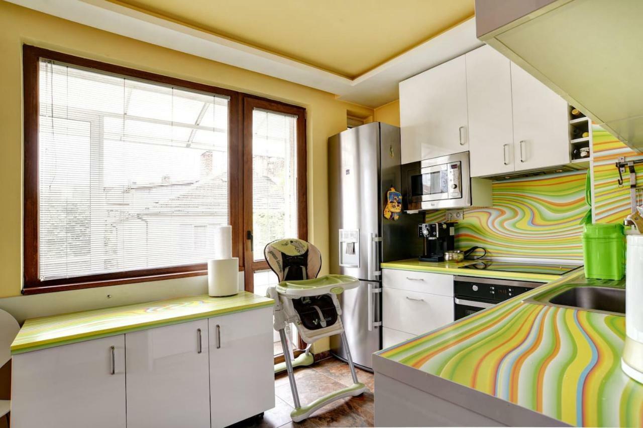 Spacious And Stylish Apartment In The Heart Of Sofia Plus Parking Ngoại thất bức ảnh