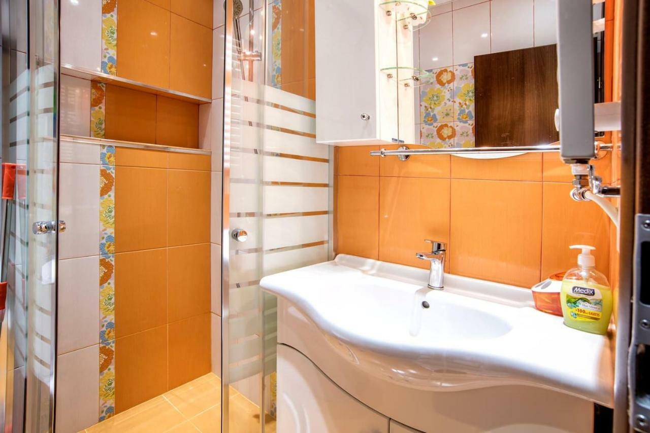 Spacious And Stylish Apartment In The Heart Of Sofia Plus Parking Ngoại thất bức ảnh